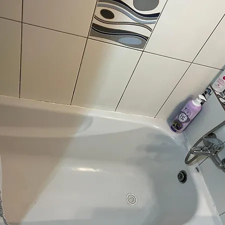 Cozy Flat Near Metro And Centrum Bucharest